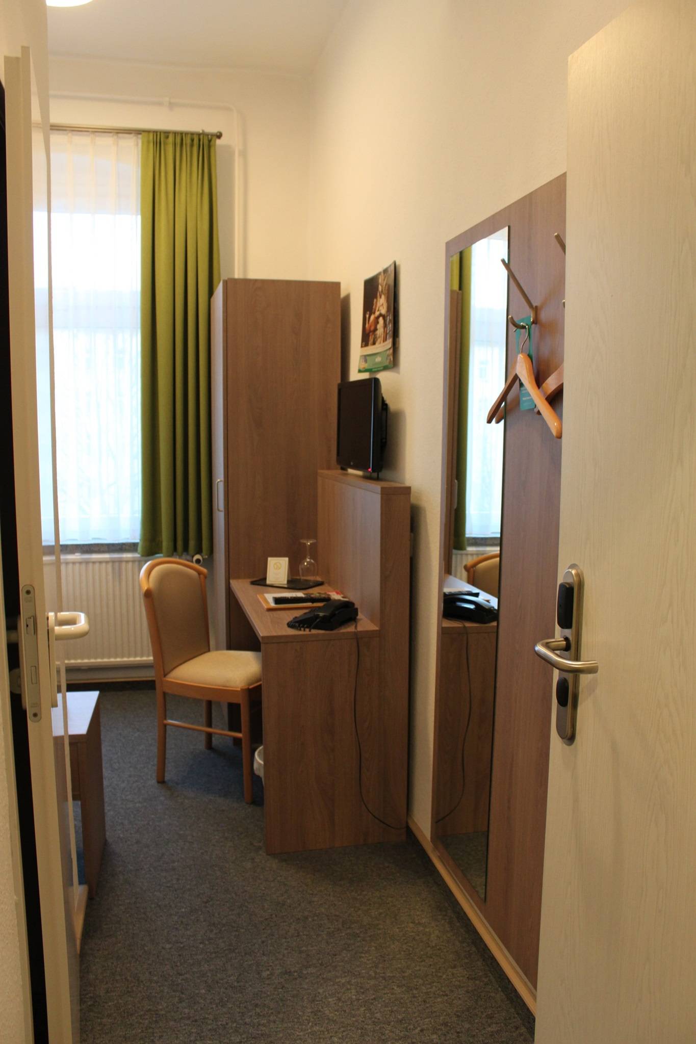 EZ klein - Hotel & Restaurant Sächsischer Hof in Chemnitz